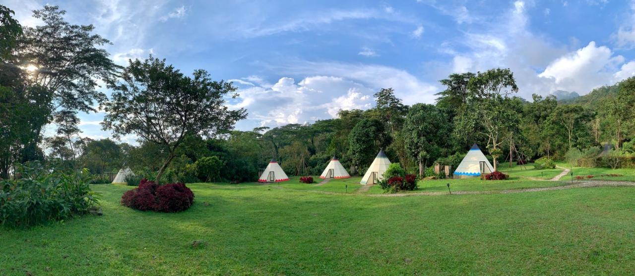Bosque De Aventura & Glamping Refugio Del Bosque 호텔 라 메사 외부 사진