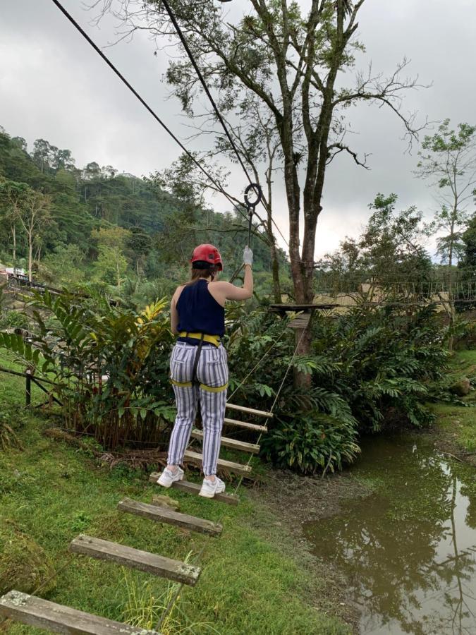 Bosque De Aventura & Glamping Refugio Del Bosque 호텔 라 메사 외부 사진